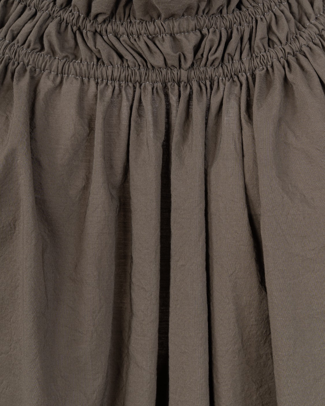 shop ANTONELLI Saldi Abito: Antonelli abito Las Vegas in cotone.
Scollo all'americana.
Senza maniche.
Balza sul fondo.
Vestibilità regolare.
Composizione: 100% Cotone.
Fabbricato in Italia.. LAS VEGAS G6497 112B-333 number 2256340